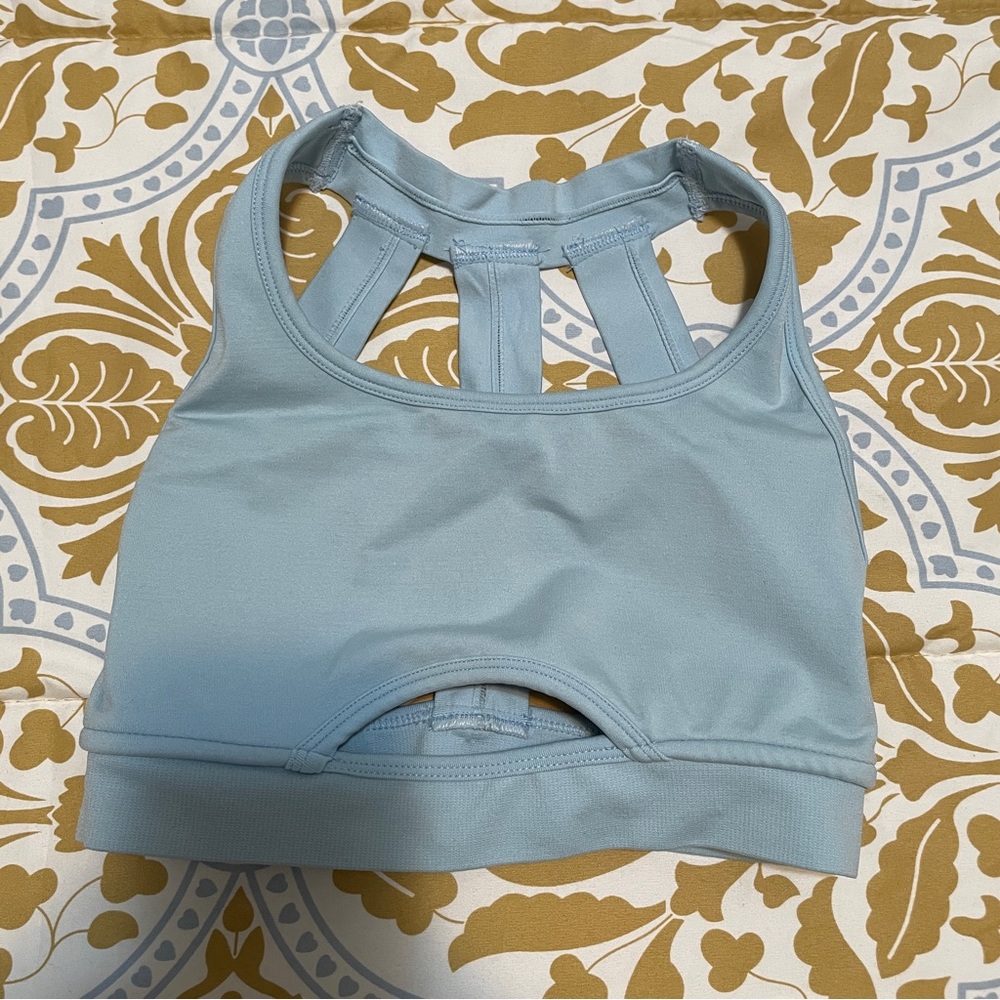 Alphalete Trinity Bra in Arctic Blue (XXS)